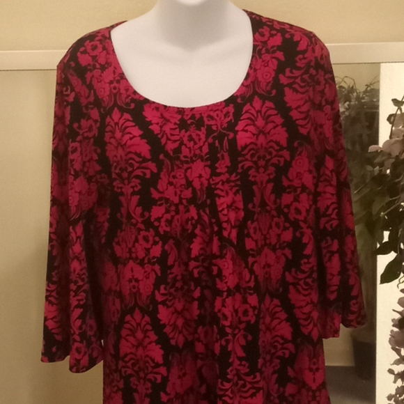 Susan Graver Printed Blouse - Picture 1 of 12